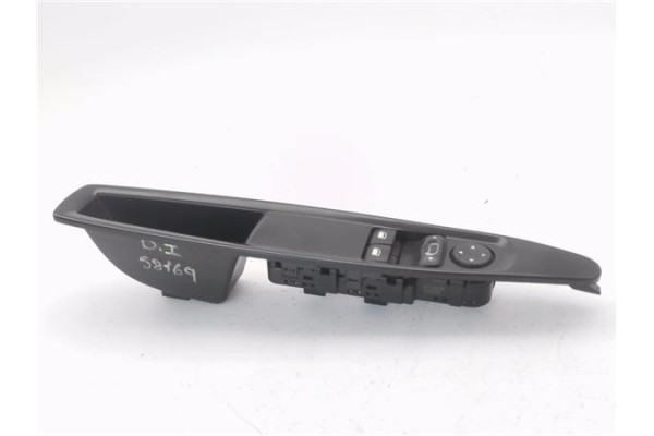 Recambio de mando elevalunas delantero izquierdo para citroen c4 berlina 1.4 16v referencia OEM IAM 9651464277  