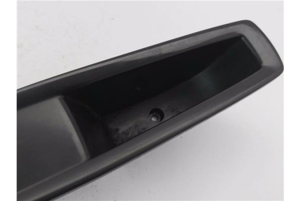 Recambio de mando elevalunas delantero izquierdo para citroen c4 berlina 1.4 16v referencia OEM IAM 9651464277  