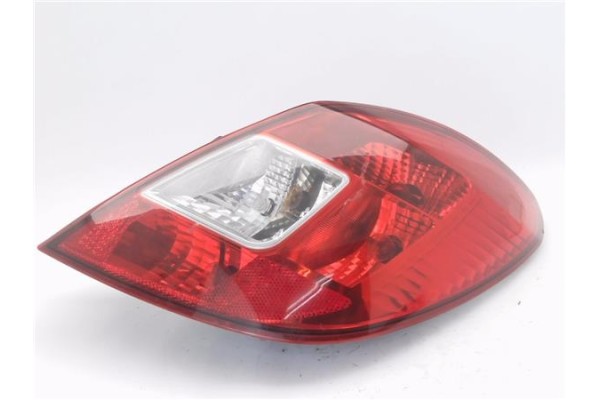 Recambio de piloto trasero derecho para opel corsa d 1.2 referencia OEM IAM 89037887 93190951 