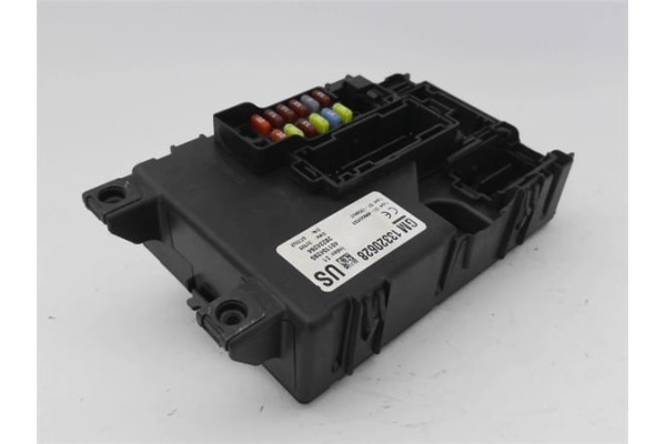 Recambio de caja fusibles/rele para opel corsa d 1.3 cdti referencia OEM IAM   