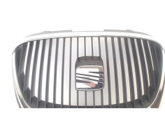 Recambio de rejilla capo para seat leon (1p1) 1.9 tdi referencia OEM IAM 5P0853679A  