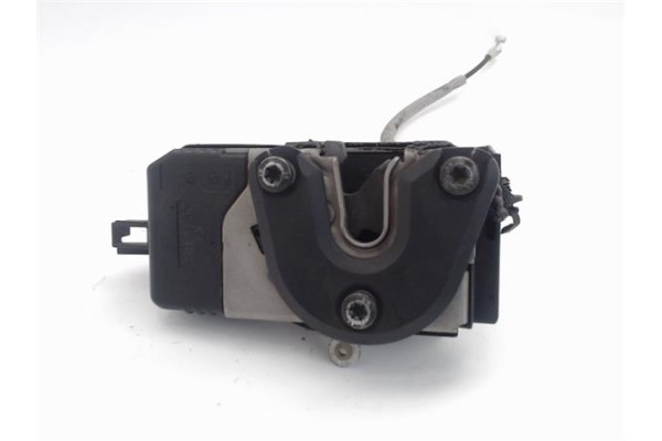 Recambio de cierre electromagnetico delantero izquierdo para opel vectra c berlina 1.9 cdti referencia OEM IAM 13210767  