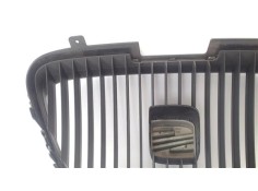 Recambio de rejilla capo para seat leon (1p1) 1.9 tdi referencia OEM IAM 5P0853679A  