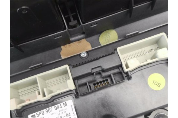 Recambio de mandos climatizador para seat leon (1p1) 1.9 tdi referencia OEM IAM 5P0907044M 1P1819110E 