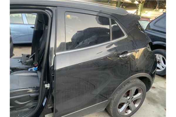 Recambio de puerta trasero izquierda para opel mokka 1.7 business referencia OEM IAM 95130666 42558667 