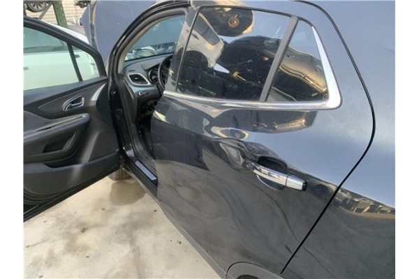 Recambio de puerta trasero izquierda para opel mokka 1.7 business referencia OEM IAM 95130666 42558667 