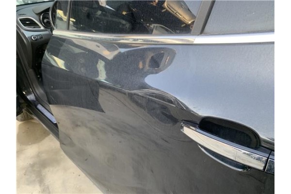 Recambio de puerta trasero izquierda para opel mokka 1.7 business referencia OEM IAM 95130666 42558667 