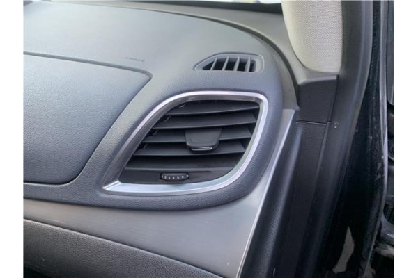 Recambio de rejilla entrada de aire para opel mokka 1.7 business referencia OEM IAM 95437807  