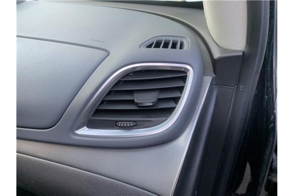 Recambio de rejilla entrada de aire para opel mokka 1.7 business referencia OEM IAM 95437807  