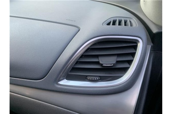 Recambio de rejilla entrada de aire para opel mokka 1.7 business referencia OEM IAM 95437807  