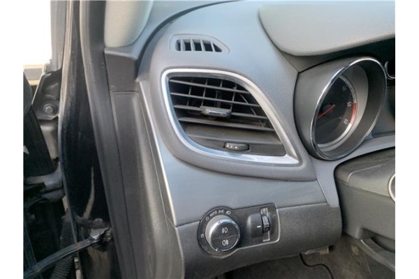 Recambio de rejilla entrada de aire para opel mokka 1.7 business referencia OEM IAM 95245316  