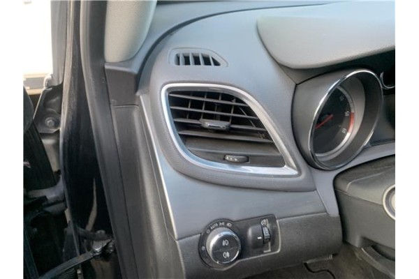 Recambio de rejilla entrada de aire para opel mokka 1.7 business referencia OEM IAM 95245316  