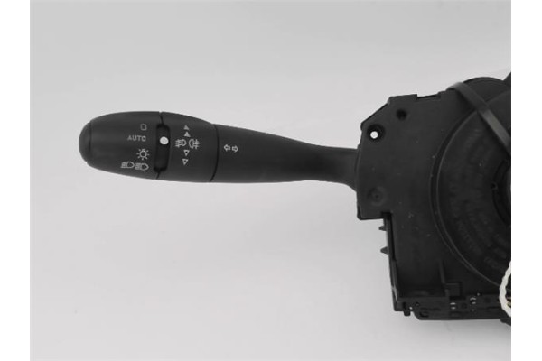 Recambio de mando intermitencia para peugeot 307 berlina (s2) 1.6 x-line referencia OEM IAM 96628731XT  