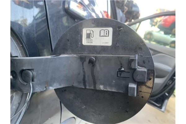 Recambio de tapa exterior combustible para opel mokka 1.7 business referencia OEM IAM 95423302  