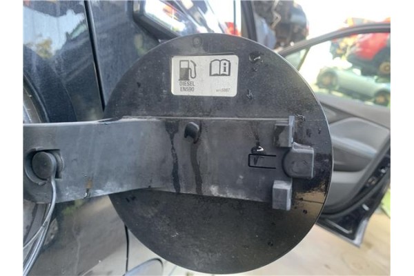 Recambio de tapa exterior combustible para opel mokka 1.7 business referencia OEM IAM 95423302  