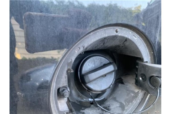 Recambio de tapon combustible para opel mokka 1.7 business referencia OEM IAM 95292263 42353813 