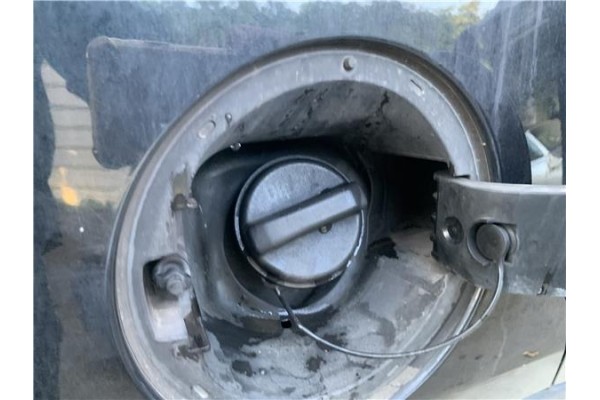 Recambio de tapon combustible para opel mokka 1.7 business referencia OEM IAM 95292263 42353813 