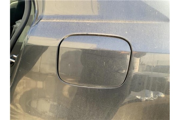 Recambio de tapa exterior combustible para lexus is ii (_xe2_) 220 d (ale20) referencia OEM IAM 7735053050  