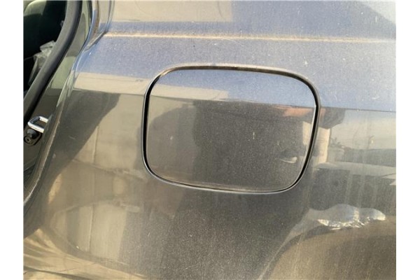 Recambio de tapa exterior combustible para lexus is ii (_xe2_) 220 d (ale20) referencia OEM IAM 7735053050  