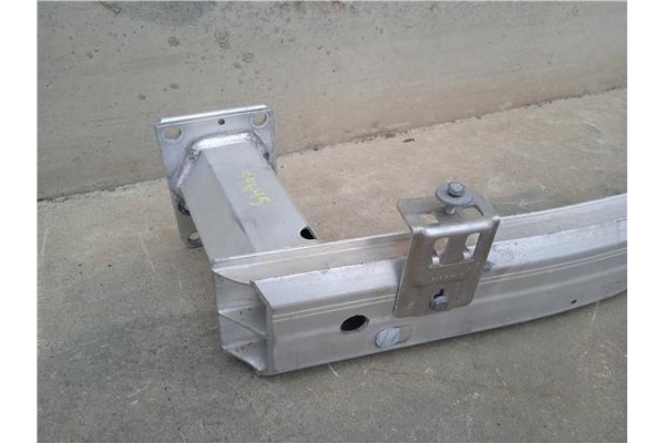 Recambio de refuerzo paragolpes para peugeot 3008 1.5 gt line referencia OEM IAM   