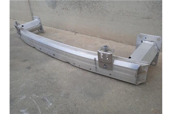 Recambio de refuerzo paragolpes para peugeot 3008 1.5 gt line referencia OEM IAM   