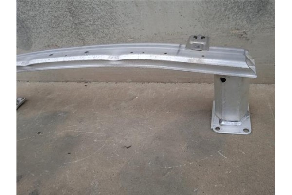 Recambio de refuerzo paragolpes para peugeot 3008 1.5 gt line referencia OEM IAM   