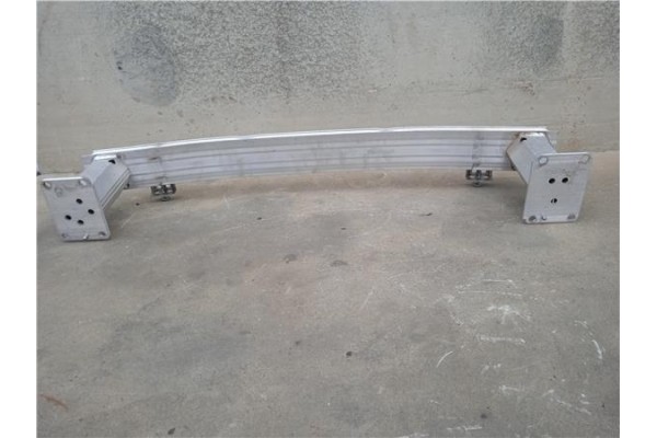 Recambio de refuerzo paragolpes para peugeot 3008 1.5 gt line referencia OEM IAM   