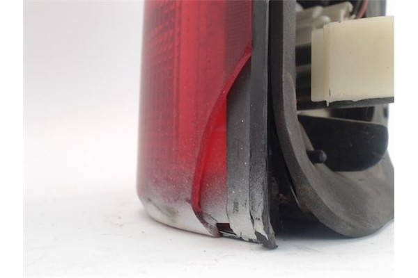 Recambio de piloto trasero derecho para hyundai h100 furgón referencia OEM IAM 924024B100  