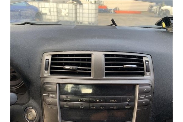 Recambio de rejilla entrada de aire para lexus is ii (_xe2_) 220 d (ale20) referencia OEM IAM 5567053010  