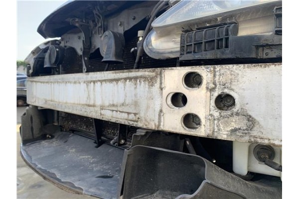 Recambio de refuerzo paragolpes para lexus is ii (_xe2_) 220 d (ale20) referencia OEM IAM 5213153040  