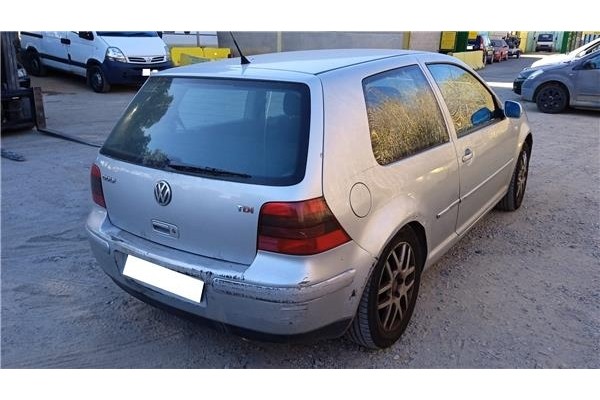 volkswagen golf iv berlina (1j1) del año 2001