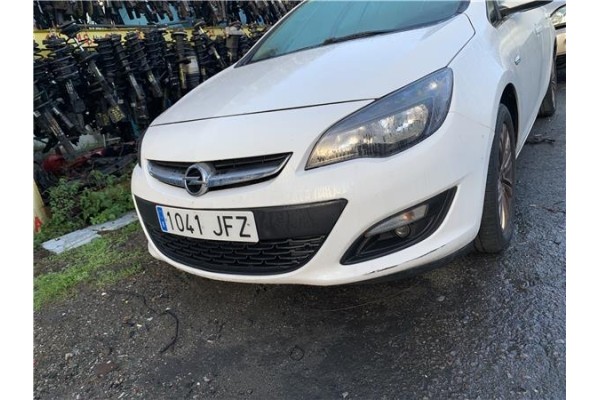 Recambio de paragolpes delantero para opel astra j berlina 5p 1.6 selective referencia OEM IAM 13264403 13348047 