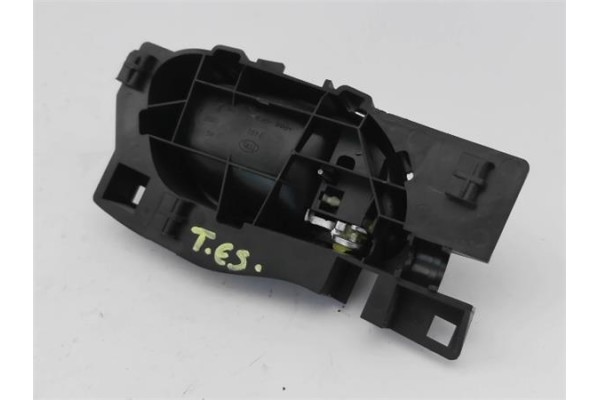 Recambio de manilla int. puerta trasero izquierda para citroen c4 berlina 1.6 exclusive referencia OEM IAM   