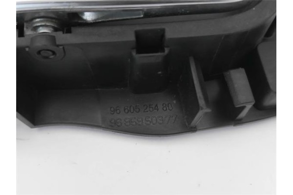 Recambio de manilla int. puerta trasero izquierda para citroen c4 berlina 1.6 exclusive referencia OEM IAM   
