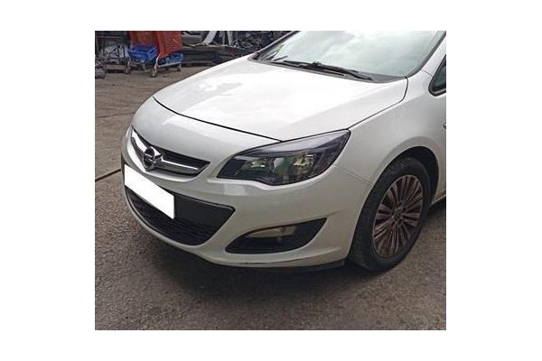 Recambio de radiador aire acondicionado para opel astra j berlina 5p 1.6 selective referencia OEM IAM 1618496  