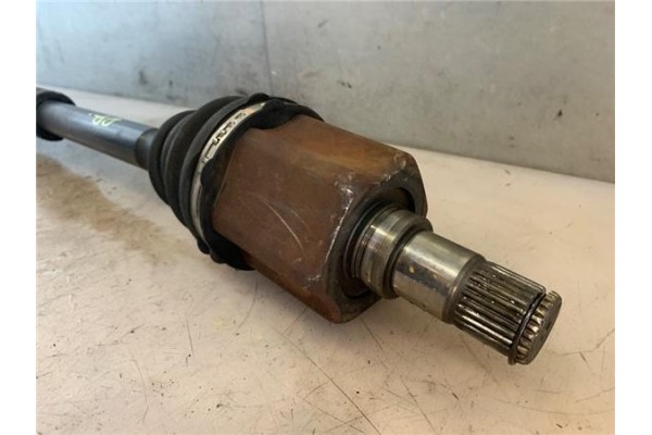 Recambio de palier delantero derecho para kia ceed sportswagon (ed) 2.0 emotion referencia OEM IAM 495001H310  