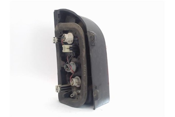 Recambio de piloto trasero derecho para hyundai h100 furgón referencia OEM IAM 924024B100  