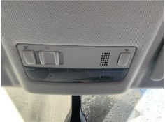 LUZ DELANTERO CENTRAL TECHO 3B0947105C 