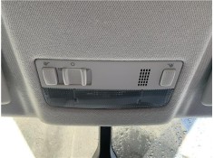 Recambio de luz delantero central techo para seat ibiza (kj1) 1.0 style referencia OEM IAM 3B0947105C  