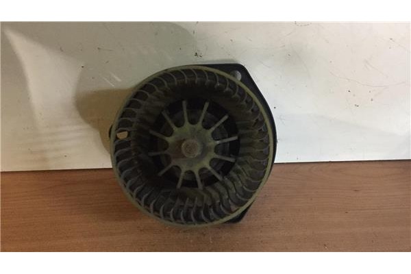 Recambio de motor calefaccion para lancia y 10 1.0 fire referencia OEM IAM  78518452 