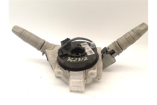 Recambio de mando intermitencia para nissan micra (k12e) 1.2 16v referencia OEM IAM   