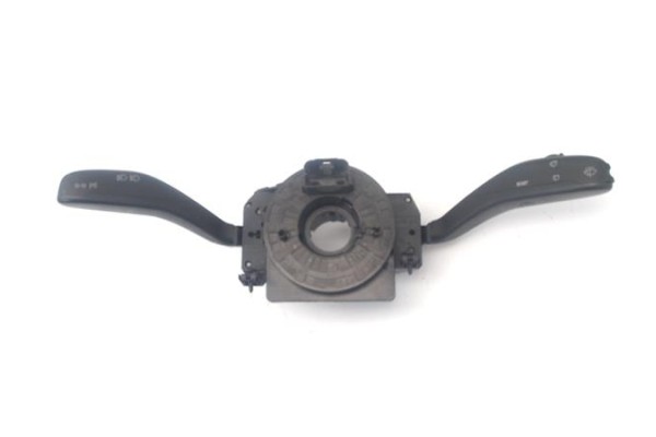 Recambio de mando intermitencia para volkswagen polo iv (9n1) 1.4 tdi referencia OEM IAM   