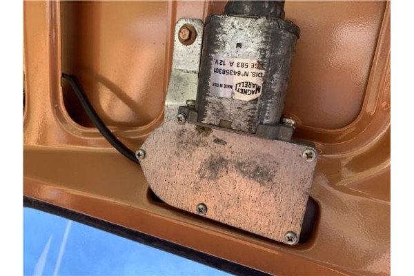 Recambio de motor limpiaparabrisas trasero para seat ritmo (138) 1.2 referencia OEM IAM 64358301  