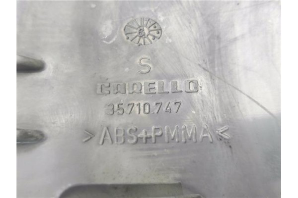 Recambio de intermitente delantero izquierdo para peugeot boxer furgón (230l) 2.5 d referencia OEM IAM 35710716 35710747 