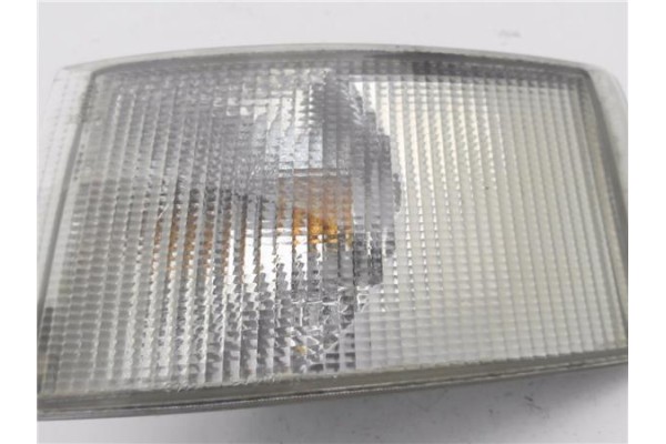 Recambio de intermitente delantero izquierdo para peugeot boxer furgón (230l) 2.5 d referencia OEM IAM 35710716 35710747 