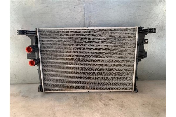 Recambio de radiador para iveco daily chasis 2.3 referencia OEM IAM 5801264635 503612269 