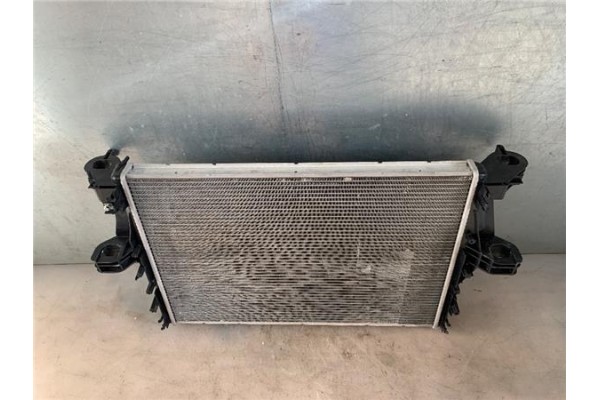 Recambio de radiador para iveco daily chasis 2.3 referencia OEM IAM 5801264635 503612269 