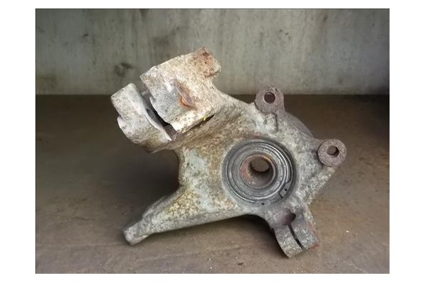 Recambio de mangueta delantero izquierda para peugeot 206 1.4 hdi eco 70 referencia OEM IAM   