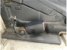 Recambio de anclaje cinturon trasero central para renault twizy eléctrico urban referencia OEM IAM 8200011828  