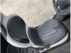 Recambio de asiento delantero izquierdo para renault twizy eléctrico urban referencia OEM IAM 876403111R  